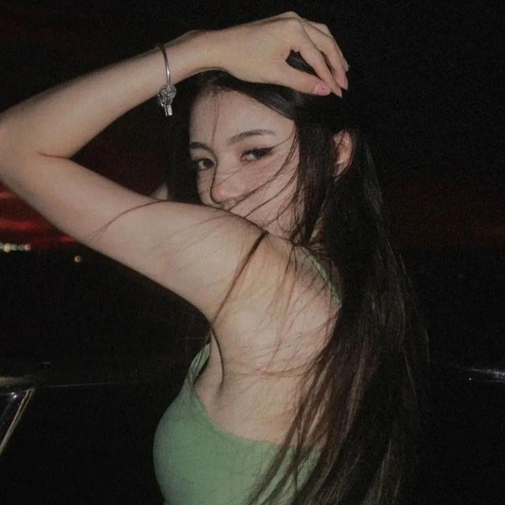 没事儿偷着乐